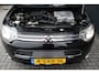 Mitsubishi Outlander 2.0 PHEV instyle - LEDER - LED - NAVIGATIE - CAMERA - TREKHAAK - SCHUIFDAK