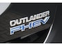 Mitsubishi Outlander 2.0 PHEV instyle - LEDER - LED - NAVIGATIE - CAMERA - TREKHAAK - SCHUIFDAK