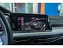 Volkswagen Golf 1.0 eTSI Life | Apple Carplay/Android Auto | Electronic climate controle | Parkeersensoren | Keyless | Airco separaat achter | Apple Carplay/Android Auto|telefoonintegratie premium | Cruise control adaptief