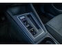Volkswagen Golf 1.0 eTSI Life | Apple Carplay/Android Auto | Electronic climate controle | Parkeersensoren | Keyless | Airco separaat achter | Apple Carplay/Android Auto|telefoonintegratie premium | Cruise control adaptief