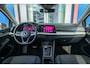 Volkswagen Golf 1.0 eTSI Life | Apple Carplay/Android Auto | Electronic climate controle | Parkeersensoren | Keyless | Airco separaat achter | Apple Carplay/Android Auto|telefoonintegratie premium | Cruise control adaptief