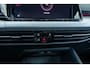 Volkswagen Golf 1.0 eTSI Life | Apple Carplay/Android Auto | Electronic climate controle | Parkeersensoren | Keyless | Airco separaat achter | Apple Carplay/Android Auto|telefoonintegratie premium | Cruise control adaptief