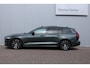 Volvo V60 T8 Plug-in hybrid AWD Plus Dark | Trekhaak | Panoramadak | Verwarmbare voorstoelen, achterbank en stuurwiel | Head-up display | 360 graden camera | Premium audio by Harman Kardon | Apple carplay/Android auto