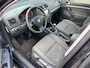 Volkswagen Golf 1.4 Trendline Airco Navi PDC NAP APK