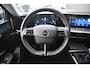 Opel Astra 1.2 Edition | Navi by app | Cruise control | DAB | Extra getint glas (Achter) | LMV 16" | Parkeer sensoren voor en achter |
