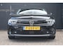 Opel Astra 1.2 Edition | Navi by app | Cruise control | DAB | Extra getint glas (Achter) | LMV 16" | Parkeer sensoren voor en achter |
