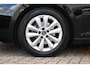 Opel Astra 1.2 Edition | Navi by app | Cruise control | DAB | Extra getint glas (Achter) | LMV 16" | Parkeer sensoren voor en achter |