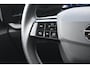 Opel Astra 1.2 Edition | Navi by app | Cruise control | DAB | Extra getint glas (Achter) | LMV 16" | Parkeer sensoren voor en achter |