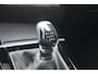 Opel Astra 1.2 Edition | Navi by app | Cruise control | DAB | Extra getint glas (Achter) | LMV 16" | Parkeer sensoren voor en achter |