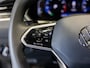 Volkswagen Tiguan 1.5 TSI R-Line Business+ / 150pk / NAP / Panorama dak / Stoelverwarming / Voorruit verwarming /