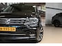 Volkswagen Tiguan 2.0 TSI 230pk 4Motion R-Line | DCC | Pano | Trekhaak | Camera | 100% (Dealer) onderhouden label