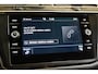 Volkswagen Tiguan 2.0 TSI 230pk 4Motion R-Line | DCC | Pano | Trekhaak | Camera | 100% (Dealer) onderhouden label