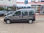 Renault Kangoo COMBI 1.4 PRIVILEGE • KOFFERBAKLIFT •