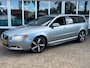 Volvo V70 2.0T R-Edition | Trekhaak | Bluetooth | Parkeersensoren | Stoelverwarming