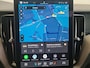 Volvo XC60 2.0 T8 Plug-in hybrid AWD Ultra Bright Exec. Ed. B&W | Massage | Trekhaak | Luchtvering |