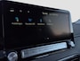 Hyundai Kona Electric Comfort 2WD | 100% SoH | Stoelverwarming | Stuurhulp | Camera | Android auto en Apple carplay | Climate control | Stuurverwarming | LMV 17 inch