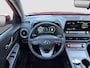 Hyundai Kona Electric Comfort 2WD | 100% SoH | Stoelverwarming | Stuurhulp | Camera | Android auto en Apple carplay | Climate control | Stuurverwarming | LMV 17 inch
