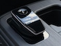 Nissan Ariya e-4ORCE Evolve 91 kWh 4WD / 306 PK / Leder / 1.500 kg Trekgewicht / Warmtepomp / 10 jaar Nissan More Garantie / Stoelverwarming voor en achter / Schuif-kantel dak / Stoelventilatie / Stuurverwarming / Rondomzicht camera / Elektrisch verstelbare stoelen met geheugen / Elektrische achterklep / Adaptieve cruise control / Apple Carplay/Android Auto /