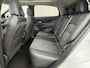 Nissan Ariya e-4ORCE Evolve 91 kWh 4WD / 306 PK / Leder / 1.500 kg Trekgewicht / Warmtepomp / 10 jaar Nissan More Garantie / Stoelverwarming voor en achter / Schuif-kantel dak / Stoelventilatie / Stuurverwarming / Rondomzicht camera / Elektrisch verstelbare stoelen met geheugen / Elektrische achterklep / Adaptieve cruise control / Apple Carplay/Android Auto /