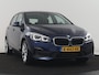 BMW 2-Serie Active Tourer 225xe iPerformance eDrive Edition | SOH 86,9% | Leder | Stoelverwarming | Cruise control | Carplay | Climate control | Park assist | Head-up
