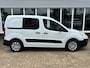 Peugeot Partner 120 1.6 e-HDI L1 XT Profit + | 3 Zitplaatsen | Trekhaak | Airco | APK 27-08-2026