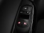 Opel Corsa 1.0 Turbo Innovation | Panoramadak | Stuur/stoelverwarming | Cruise control | Camera | Carplay | Climate control | Lichtmetaal | Full LED |