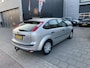 Ford Focus 1.6-16V Champion 3e Eigenaar! Trekhaak Airco NAP APK