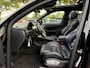 Porsche Macan 2.0 / Trekhaak / Panoramadak / Camera / Adaptieve Stoelen / Luchtvering / 21'' / Bose / Sportchrono / CarPlay / Dodehoek / DAB / ACC
