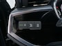 Audi Q3 Sportback 35 TFSI S Edition Navigatie DAB+ Parkeersensoren Leder-Stof