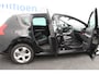 Peugeot 3008 1.6 VTi Blue Lease prima MPV met leer en trekhaak