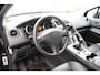 Peugeot 3008 1.6 VTi Blue Lease prima MPV met leer en trekhaak