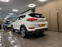 Hyundai Tucson 1.6 T-GDi Premium 4WD * Automaat / Panoramadak / Camera / Trekhaak / NL Auto *