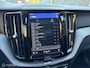 Volvo XC60 2.0 T6 Plug-in hybrid AWD 350 PK Plus Dark Trekhaak / Open Dak / Vol leder