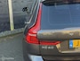 Volvo XC60 2.0 T6 Plug-in hybrid AWD 350 PK Plus Dark Trekhaak / Open Dak / Vol leder