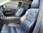 Volvo XC60 2.0 T6 Plug-in hybrid AWD 350 PK Plus Dark Trekhaak / Open Dak / Vol leder