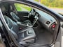 Volvo V60 1.6 T3 Momentum AIRCO CRUISE NAVI PDC TREKHAAK