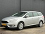 Ford Focus Wagon 1.5 Titanium Edition NAVI|AIRCO|TREKHAAK|STOELVER|NWE D-RIEM