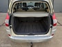 Renault Scenic 2.0-16V Business Line - AUTOMAAT - TREKHAAK - APK TM 27-08-2027 - CRUISE CONTROLE - RADIO/CD - CPV - NAP - NL AUTO -