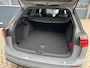 Volkswagen Golf Variant 1.5 eTSI R-Line In/Exterieur | Panorama | Full LED | IQ. Drive | CarPlay | Stuur-Stoelverwarming | Adaptive Cruise | Climate | Navigatie | Trekhaak | Sfeerverlichting