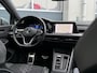Volkswagen Golf Variant 1.5 eTSI R-Line In/Exterieur | Panorama | Full LED | IQ. Drive | CarPlay | Stuur-Stoelverwarming | Adaptive Cruise | Climate | Navigatie | Trekhaak | Sfeerverlichting