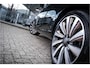 Land Rover Range Rover 4.4 P615 LWB SV ** Tailgate Event Suite ** Business Class Comfo ** Gloss White Ceramic