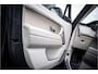 Land Rover Range Rover 4.4 P615 LWB SV ** Tailgate Event Suite ** Business Class Comfo ** Gloss White Ceramic