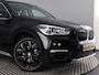 BMW X1 sDrive18i High Executive (Afn. Trekhaak / Carplay / Camera / Cruise / Navi / Stoelverw.)