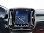 Volvo XC40 T5 262PK R-Design |  BLIS | Adapt. Cruise Control | Camera |Stoel/stuur verwarming | Getint Glas | Nubuck | Lava Orange tapijt |