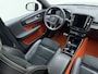 Volvo XC40 T5 262PK R-Design |  BLIS | Adapt. Cruise Control | Camera |Stoel/stuur verwarming | Getint Glas | Nubuck | Lava Orange tapijt |