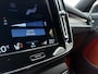 Volvo XC40 T5 262PK R-Design |  BLIS | Adapt. Cruise Control | Camera |Stoel/stuur verwarming | Getint Glas | Nubuck | Lava Orange tapijt |