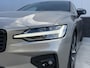 Volvo S60 2.0 B4 R-Design | Pilot Assist | Memory | Stoelverwarming | Stuurverwarming | BLIS
