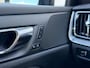 Volvo S60 2.0 B4 R-Design | Pilot Assist | Memory | Stoelverwarming | Stuurverwarming | BLIS