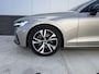 Volvo S60 2.0 B4 R-Design | Pilot Assist | Memory | Stoelverwarming | Stuurverwarming | BLIS