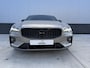 Volvo S60 2.0 B4 R-Design | Pilot Assist | Memory | Stoelverwarming | Stuurverwarming | BLIS